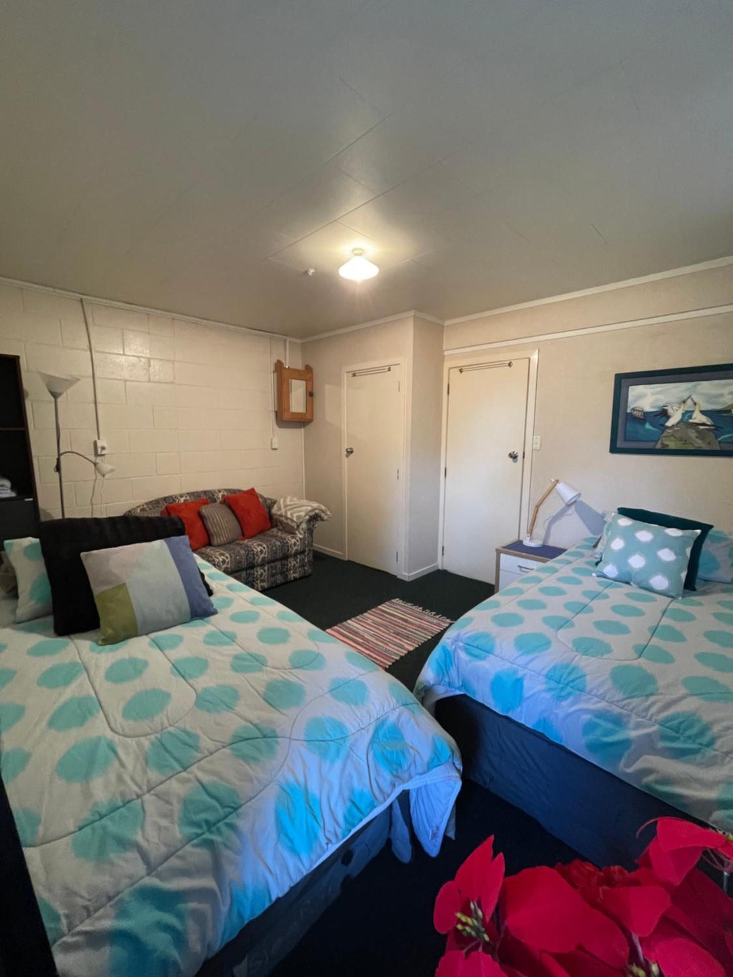 Swanson-Waitakere Stay In Scenic Sunrise Оукланд Екстериор снимка
